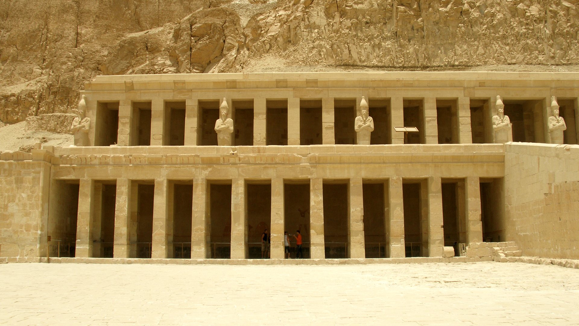 Tarasowa świątynia Hatszepsut w Deir el-Bahari